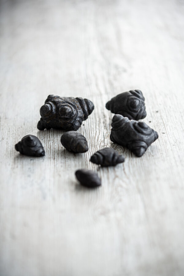 Black Chumpi Stones – 7 Powers of Protection